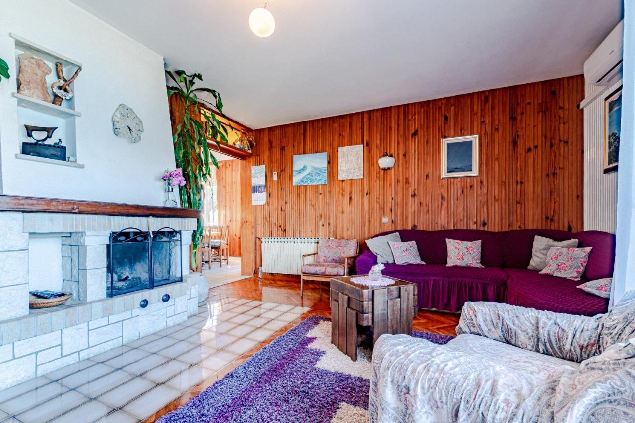 Apartments Mak Račišće Extérieur photo