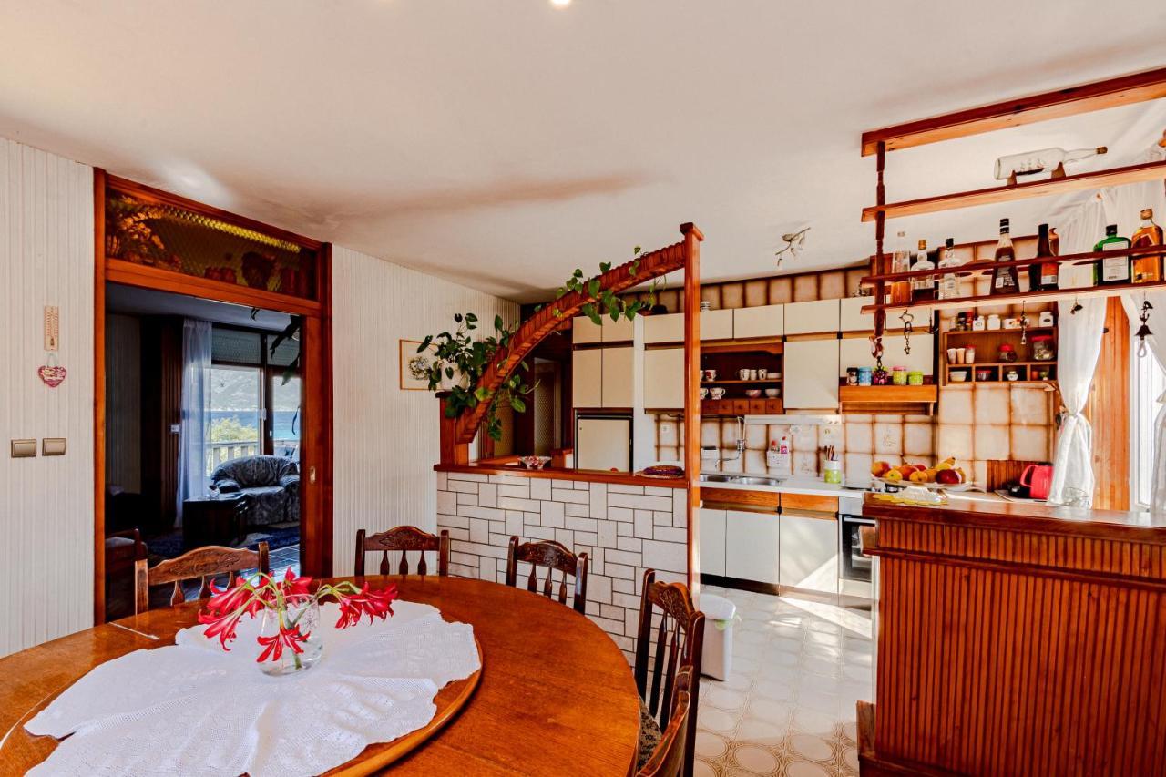 Apartments Mak Račišće Extérieur photo