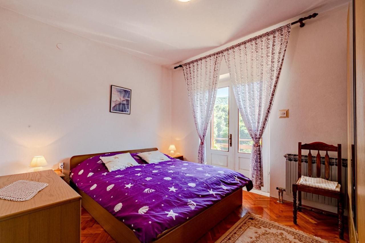 Apartments Mak Račišće Extérieur photo