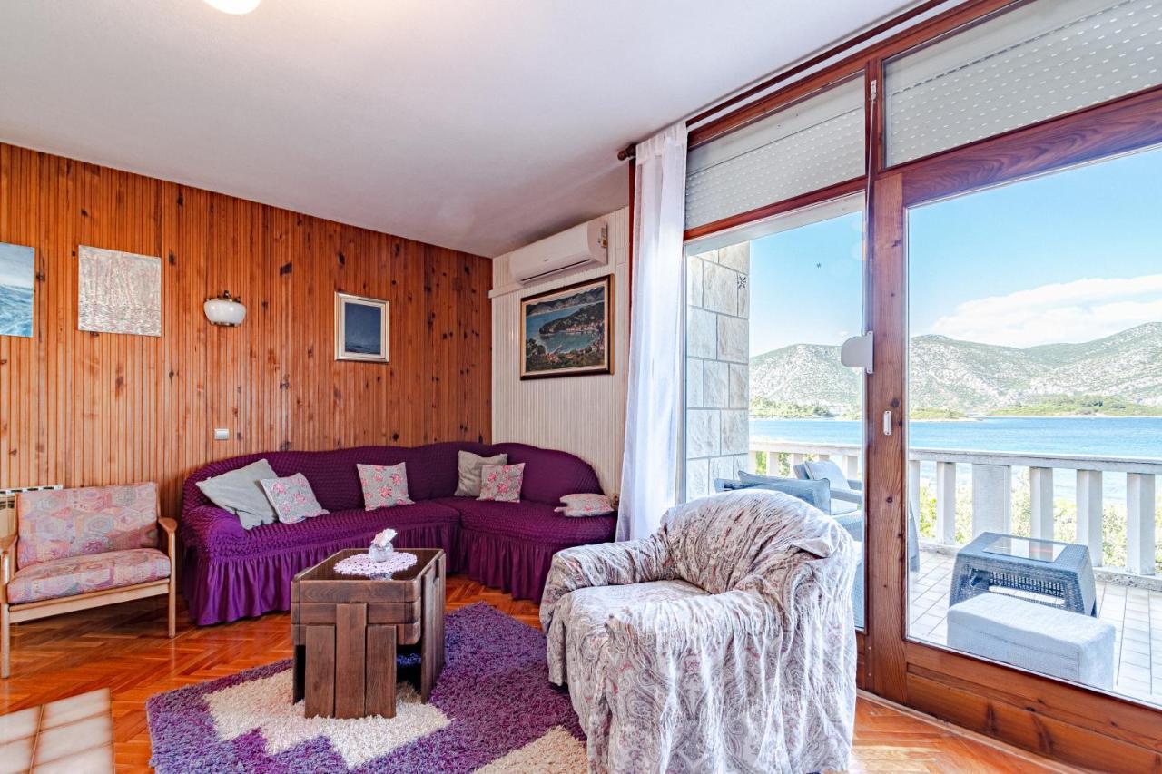 Apartments Mak Račišće Extérieur photo